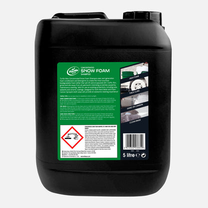 Turtle Wax's 5L concentrated car snow foam ensures a luxurious, biodegradable lather. Suitable for foam cannons or hand washing cars.