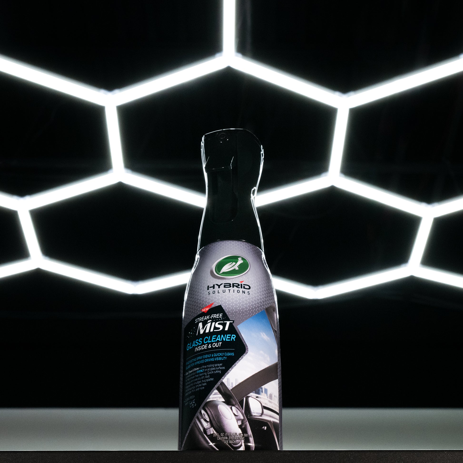 Turtle Wax Hybrid Solutions streak-free mist for car glass, inside & out. Fine misting spray provides improved visibility.
