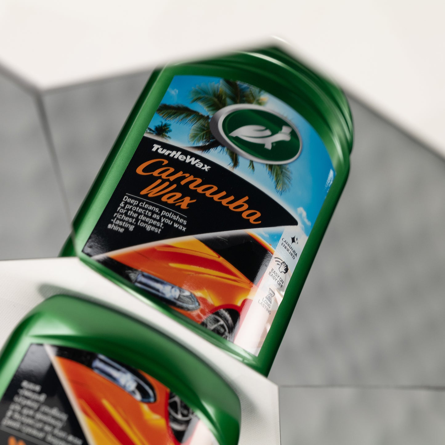 Turtle Wax bottle. Carnauba enriched. Easy-on, easy-off. Long-lasting.

