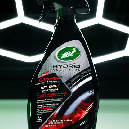 Turtle Wax Hybrid Solutions Graphene Acrylic Tyre Shine Spray Coating (680ml). Provides dark gloss, durability and UV protection.